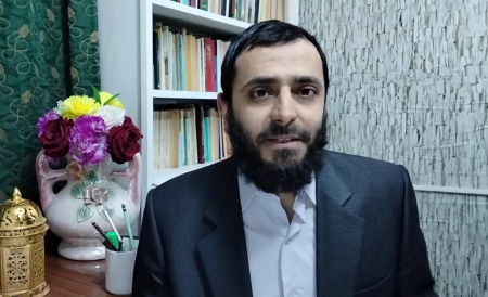 إبراهيم أبو عواد : الترحال الأبدي بين سيف الرحبي وألفارو موتيس